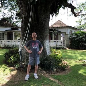 Meet your Posher, Benny